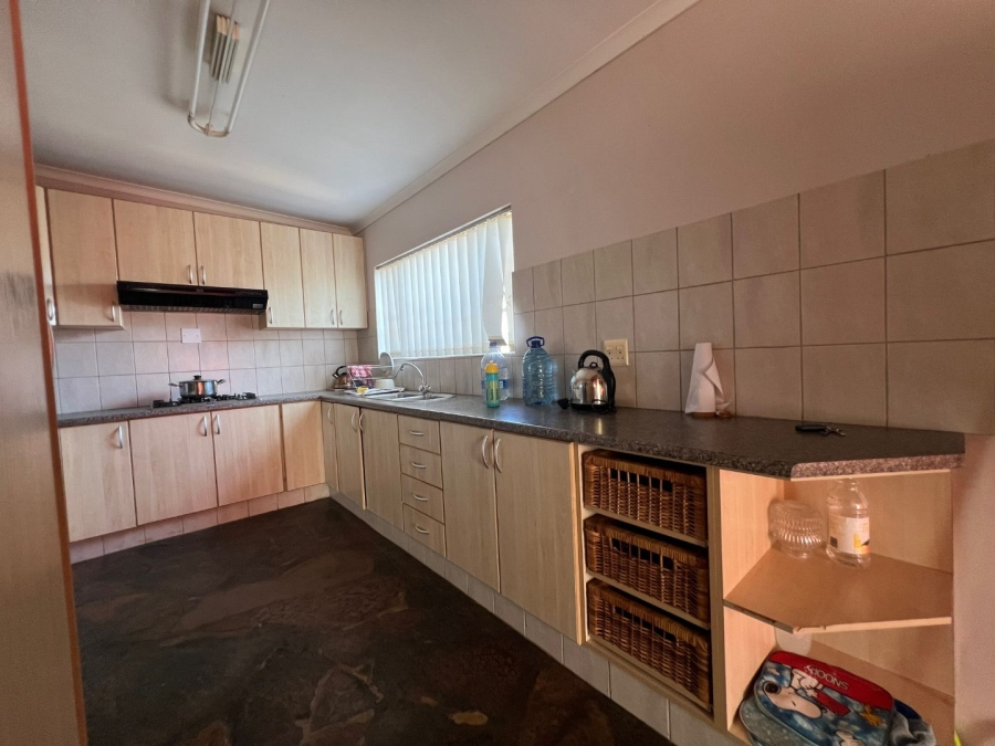 4 Bedroom Property for Sale in Kabega Park Eastern Cape